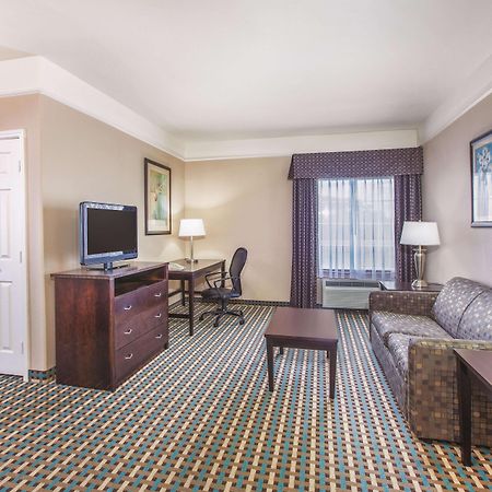 La Quinta By Wyndham Bay City Ngoại thất bức ảnh