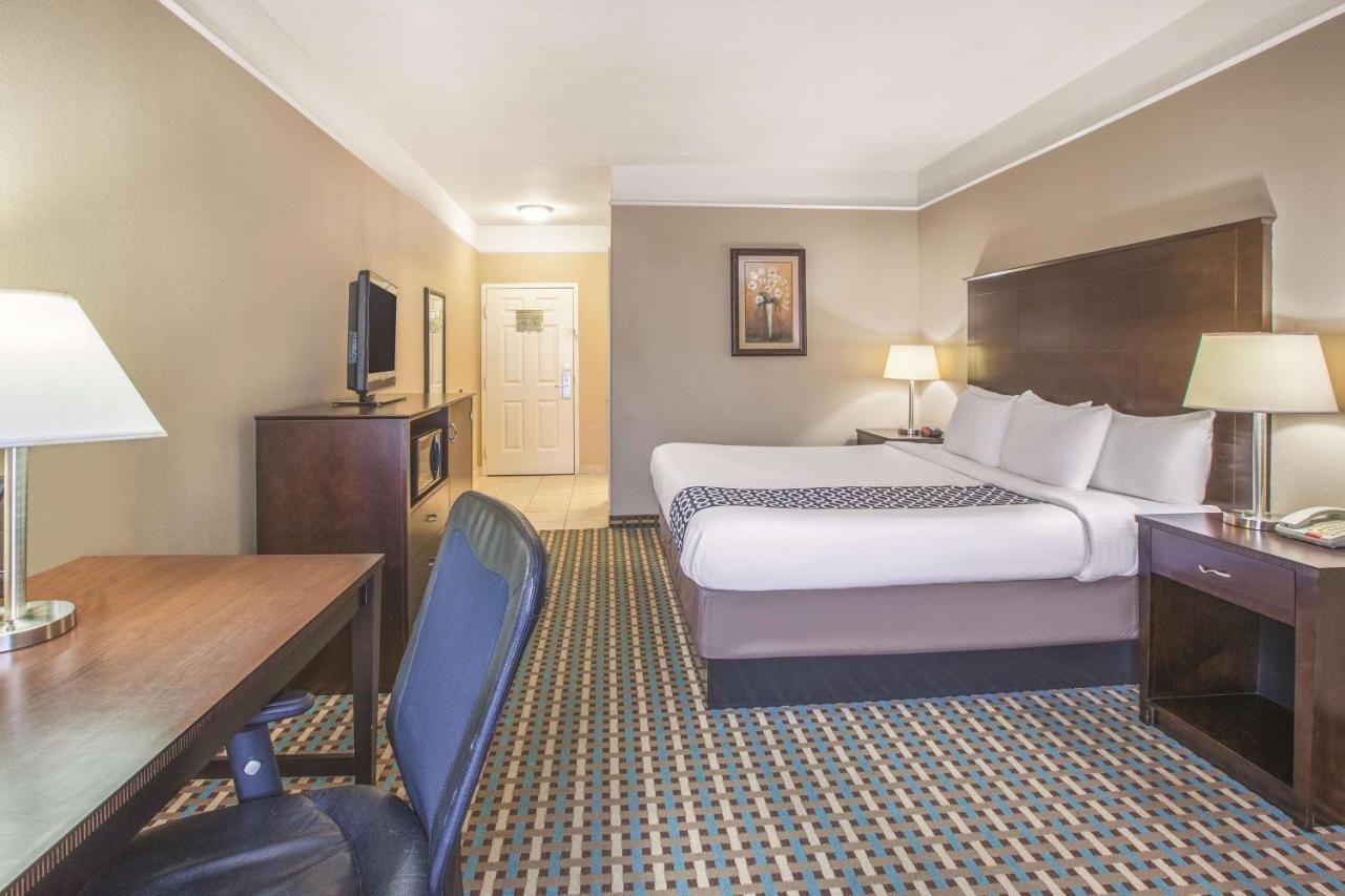 La Quinta By Wyndham Bay City Ngoại thất bức ảnh